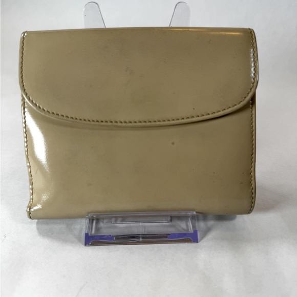 Gucci Beige Leather Bifold Wallet w/ Gold Horsebit G-Made in Italy-Box & Dusty - Picture 5 of 15